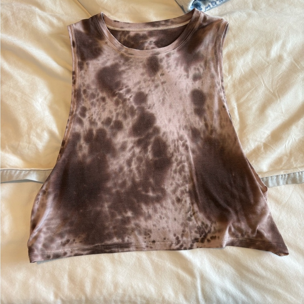 Lululemon tank top